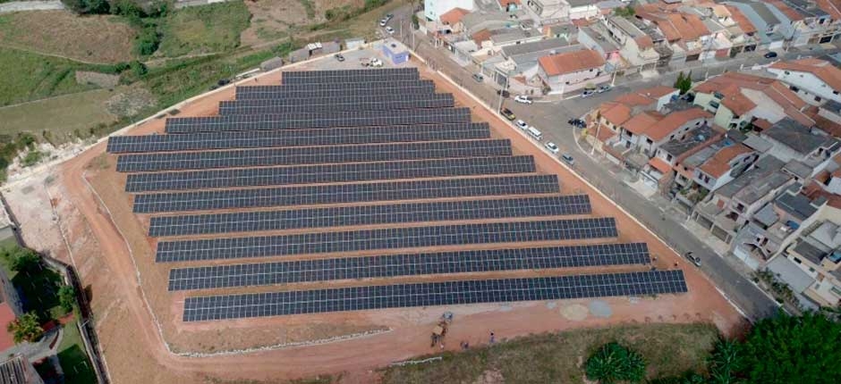 PRIMEIRA USINA DE ENERGIA SOLAR É INAUGURADA EM SANTO ANDRÉ (SP) 