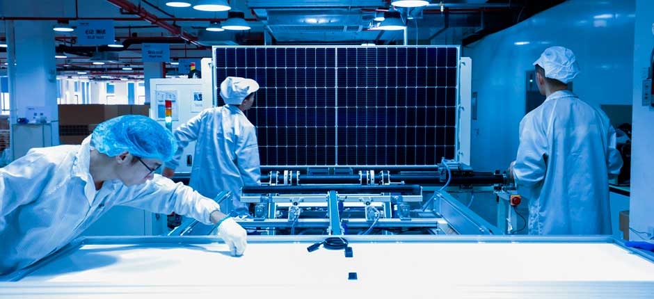 INDUSTRIA-SOLAR-FOTOVOLTAICA-DA-CHINA-PRODUZIU-US-203-9-BILHOES-EM-2022