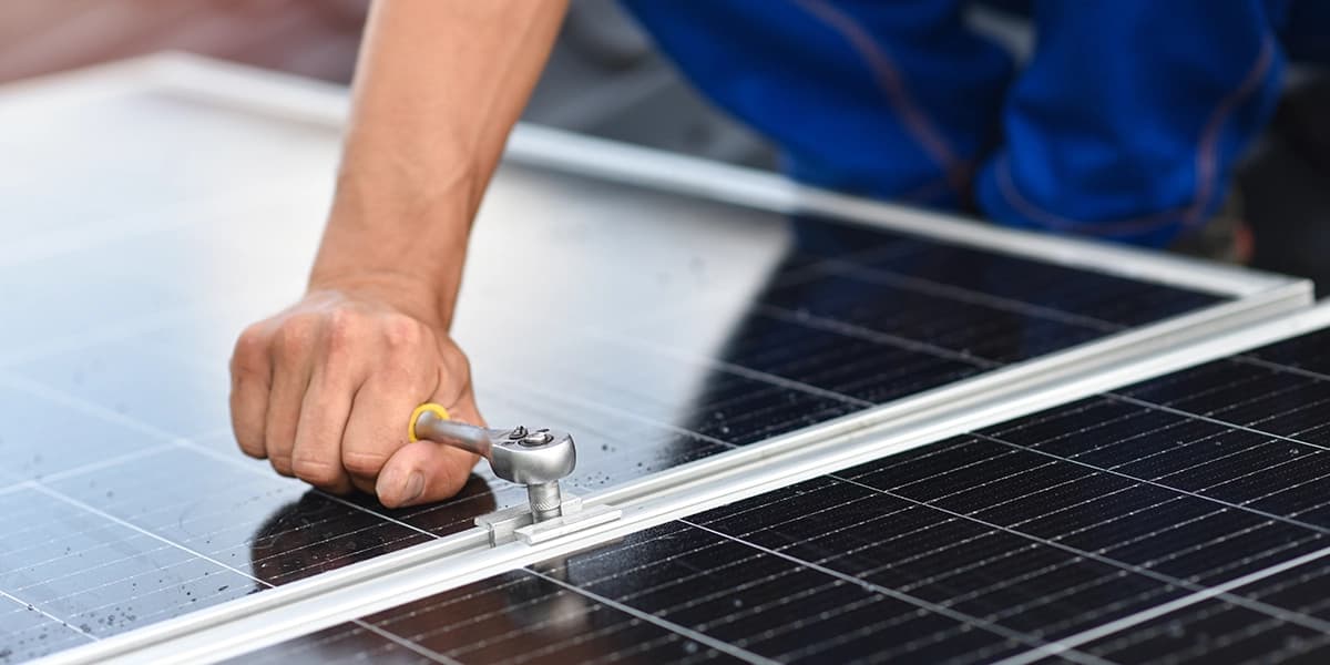 Guia Rápido: Estrutura de Suporte para Fixação de Painel Solar Fotovoltaico