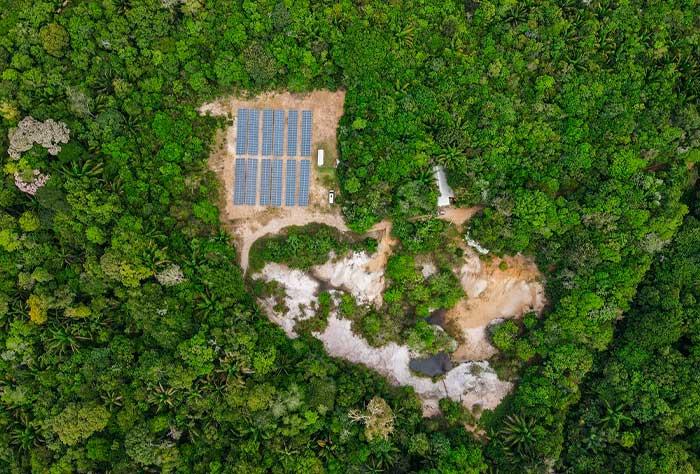 LEILAO-DE-SISTEMAS-ISOLADOS-CONTRATA-R-312-MI-EM-SOLUCOES-COM-SOLAR-E-BATERIAS