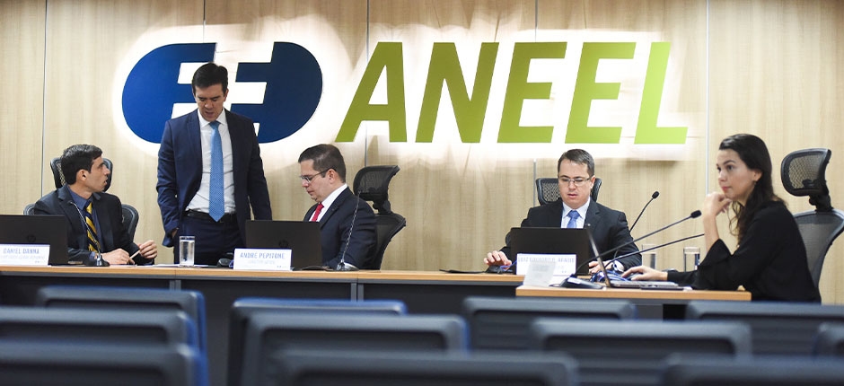 RADAR-SETORIAL-MME-ANEEL-E-ONS-PROMOVEM-MUDANCAS-EM-CARGOS-DE-ALTO-ESCALAO