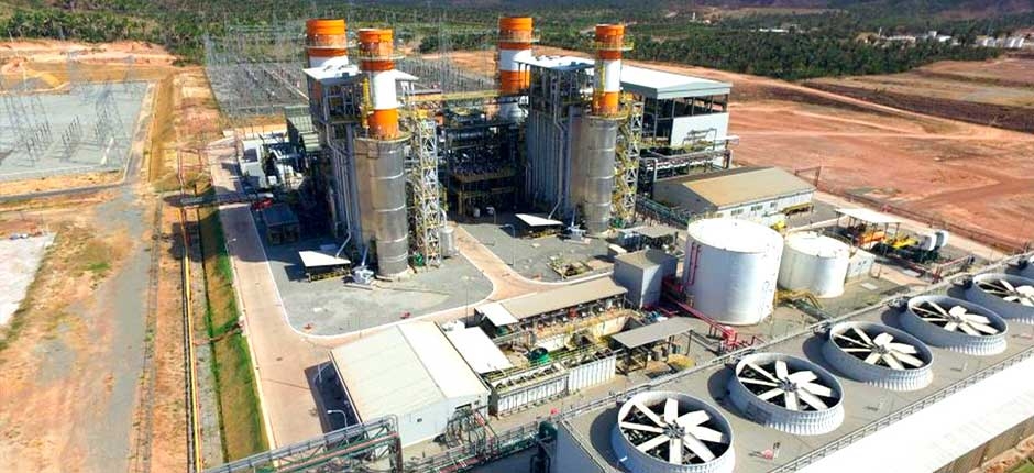 instalação industrial de uma usina termoelétrica